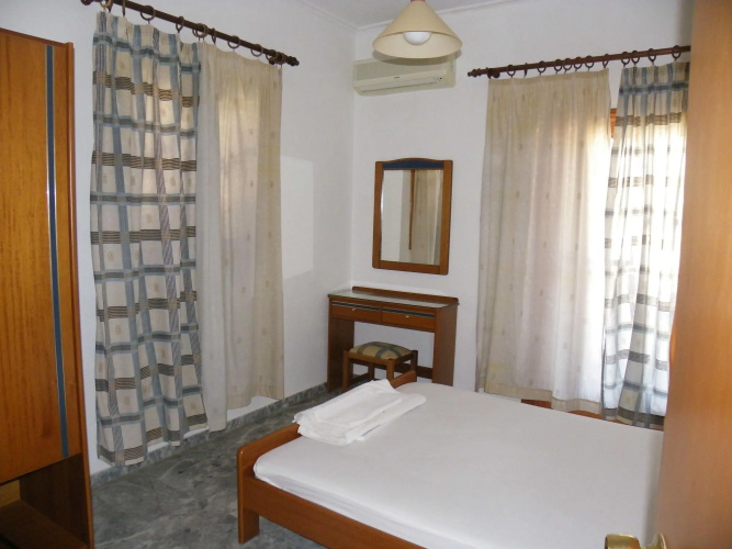 Filoxenia Studios & Apartments