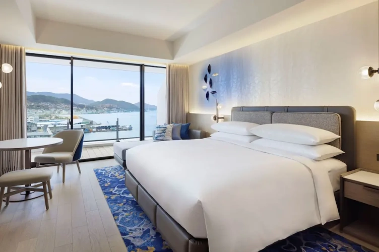 Premium Double room with balcony and with harbour view