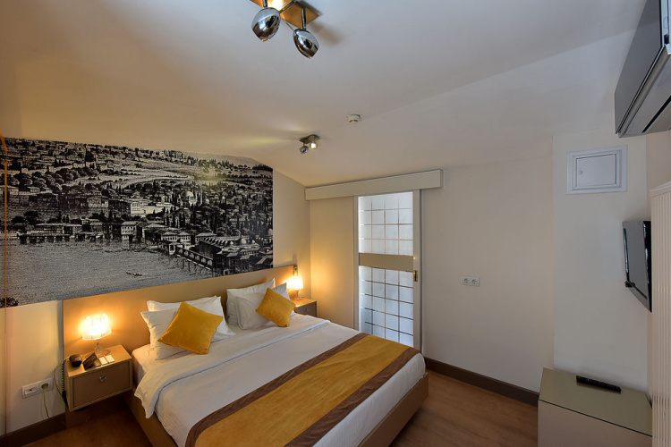 Guest rooms
