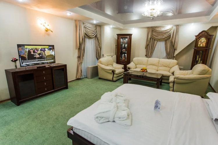 Citizen hotel