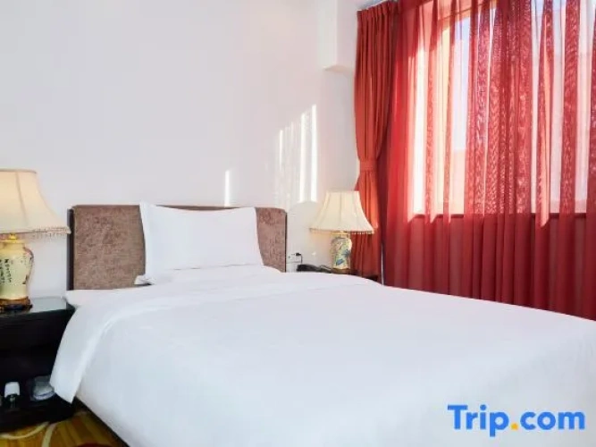 Economy Suite