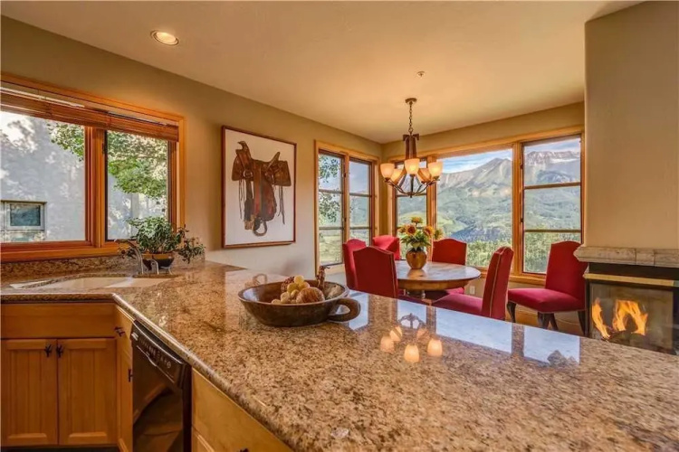 Aspen Ridge 24