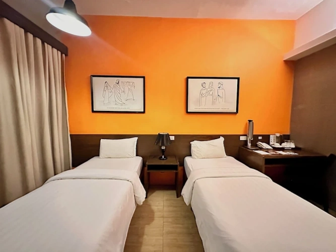 Standard no Window Twin room