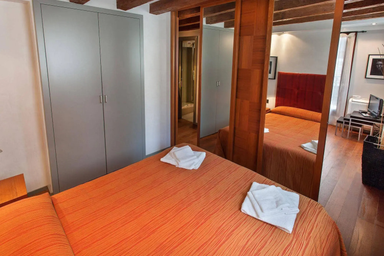 LMV - Exclusive Venice Apartments