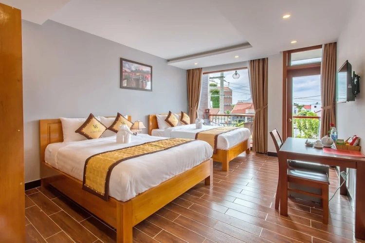 Standard Family room with balcony and with city view