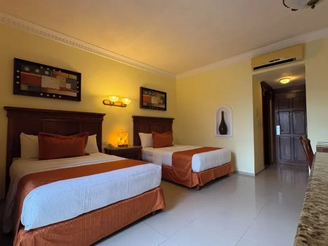 Deluxe Quadruple room with balcony