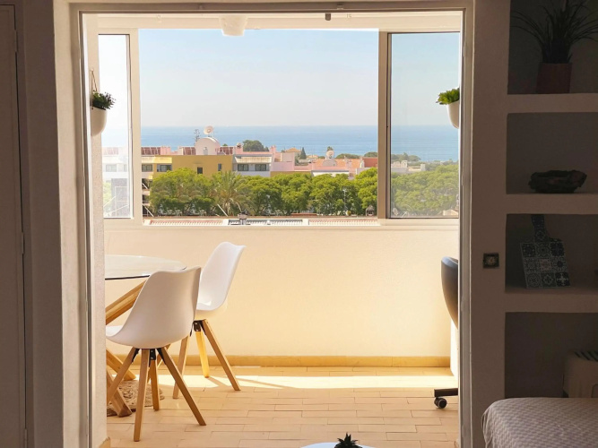 Panoramic Seaview - 2 Bedroom, Main Ave, Pool, Workspace