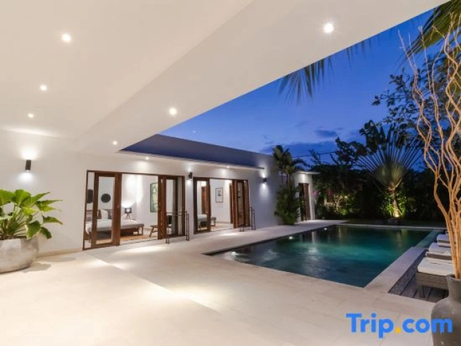 Villa Leaf Sanur by BaliSuperHost