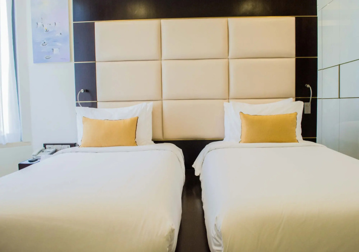 Holiday Beach Hotel Danang