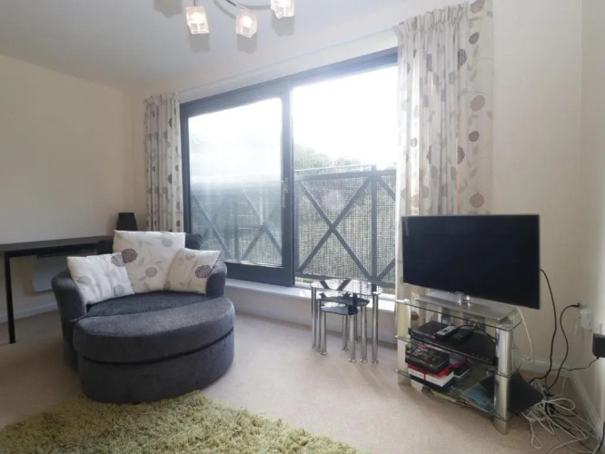 Flat 2