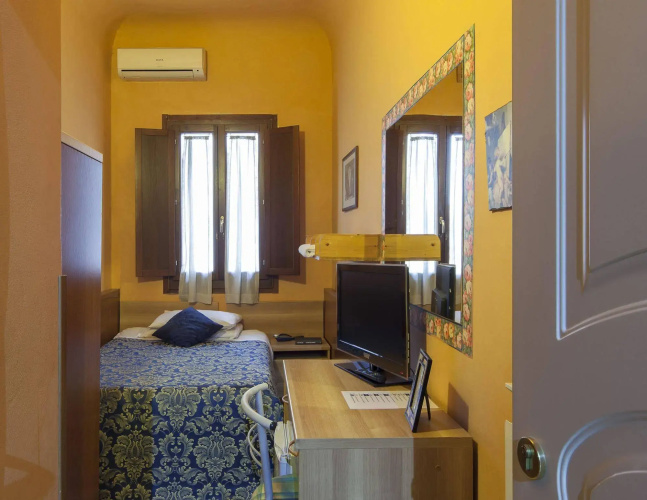 Hotel Camilla Guelfa