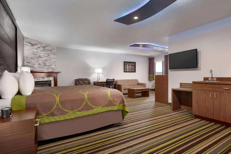Double Suite