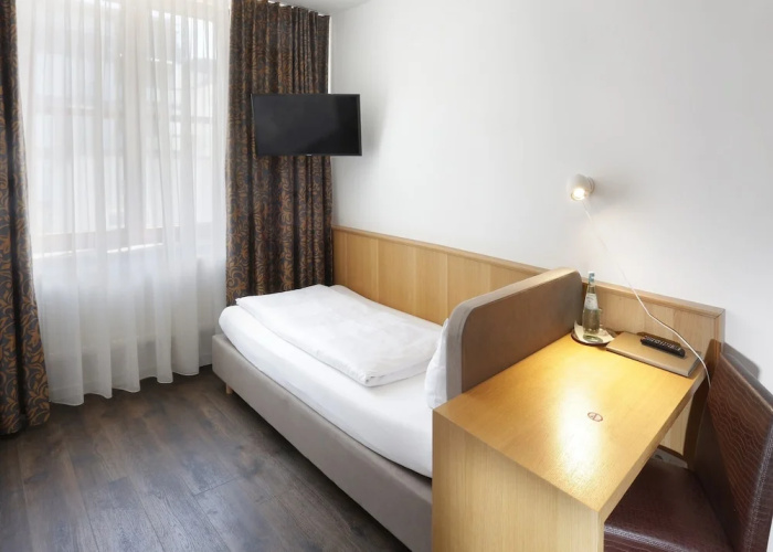 Himmel Landshut Hotel-Restaurant-Cafe