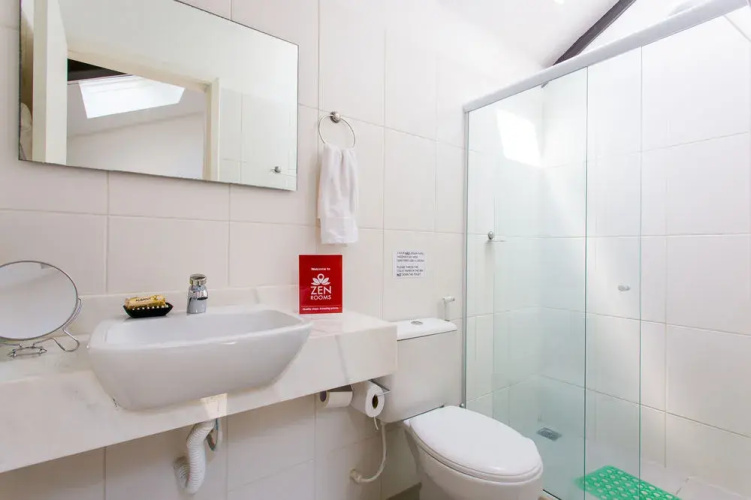 ZEN Rooms Mena Barreto