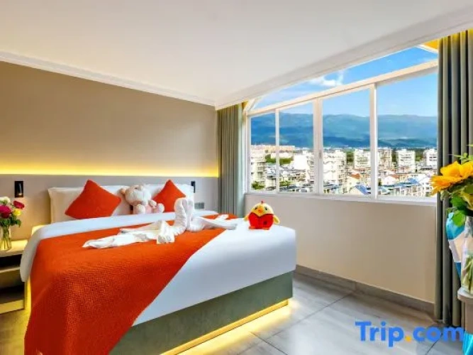 2 Bedrooms Family Suite