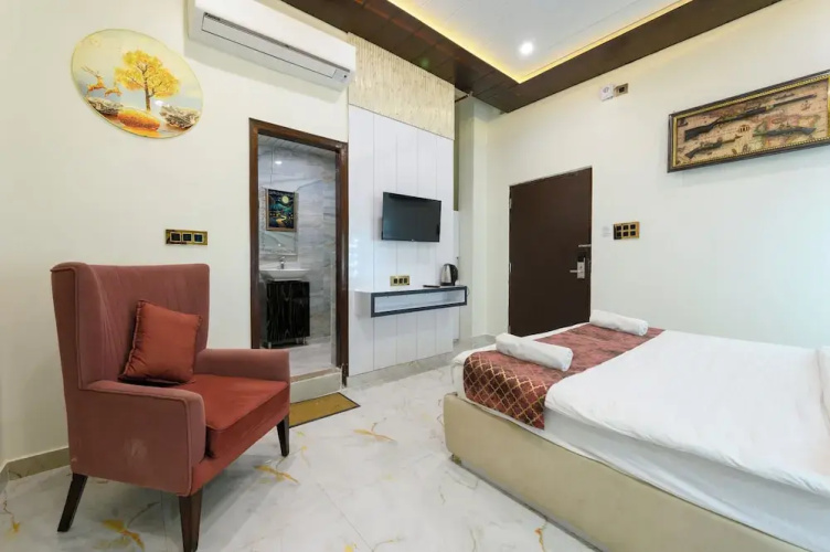 Prince Diamond Hotel