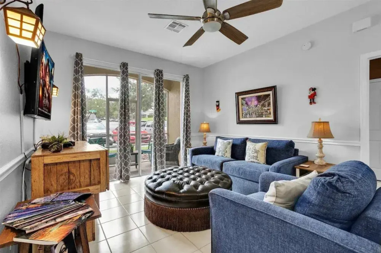 2302 Silver Palm dr Unit 103