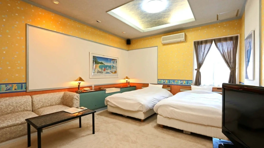 Deluxe Twin room