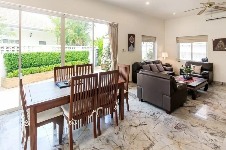 Private 3 bedroom Pool Villa NG23