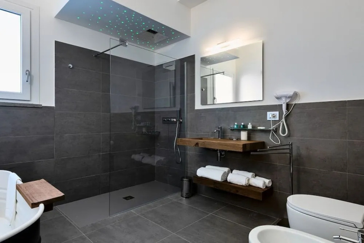Nautilus B&B Suite Design