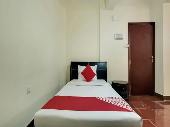 OYO 211 Al Rayan Hotel