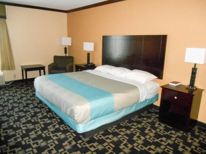Deluxe Double Suite