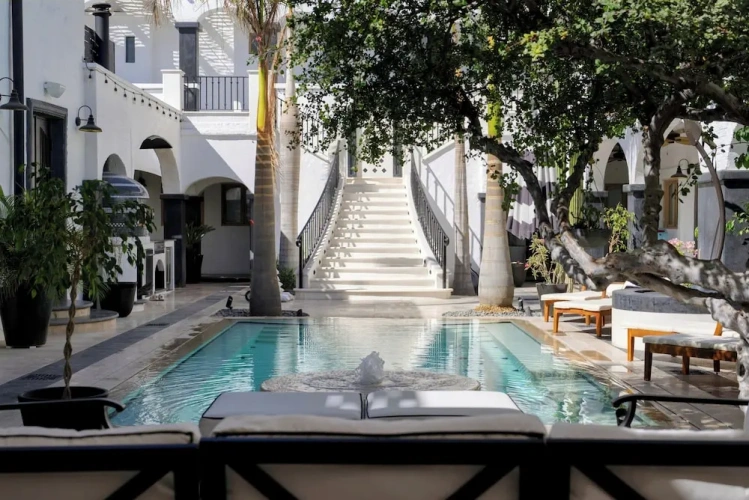 Superior Double Suite with balcony and with courtyard view