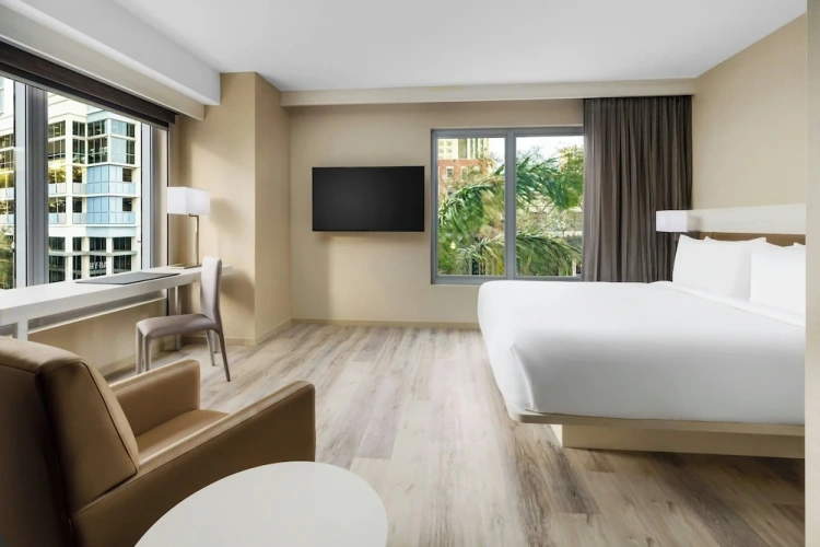 Double Suite