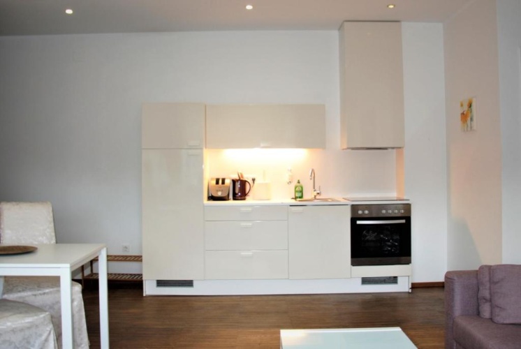 1 Bedroom Apartment