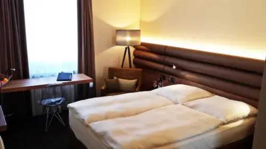 Hotel Ross