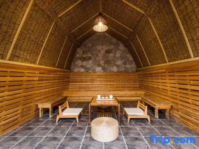 West Time Hot Spring Hostel
