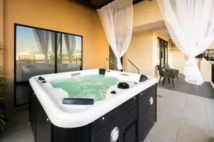 SixtyFifth Destination Resort Hotel