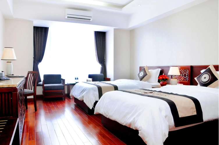 Moonlight Hotel Hue