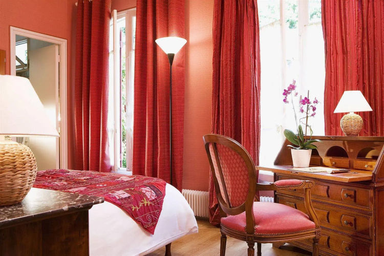 Hostellerie Du Lys - Hôtel & Restaurant