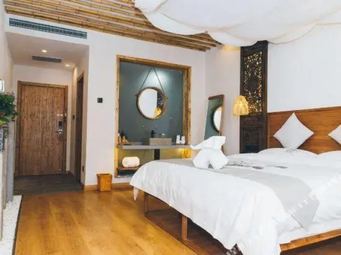 Liubai Homestay