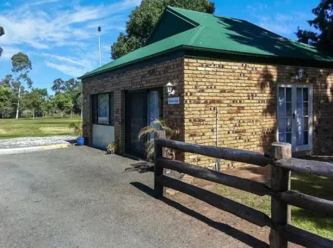 Quality Inn Overlander Homestead
