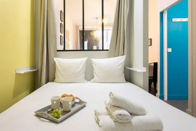 1 Bedroom Apartment