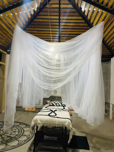 Holistic boutique hotel airam