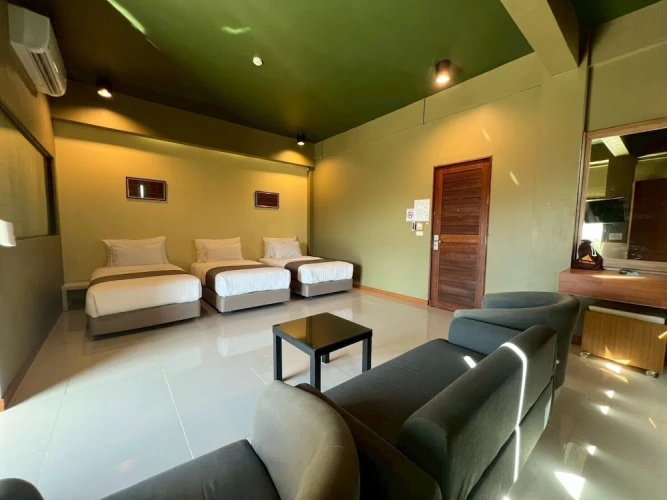 Superior Triple room