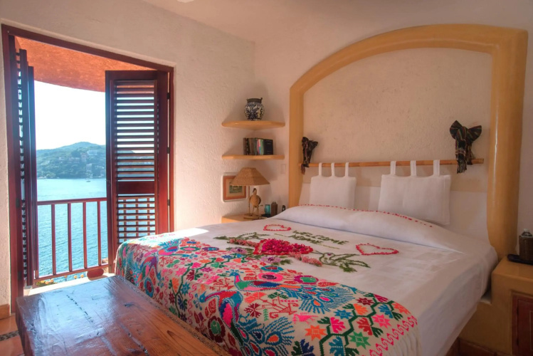 La Casa Que Canta