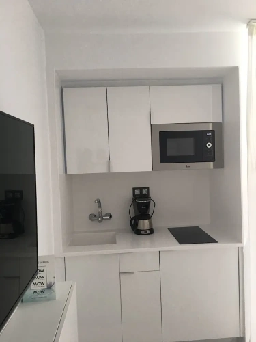 1 Bedroom Apartment with balcony