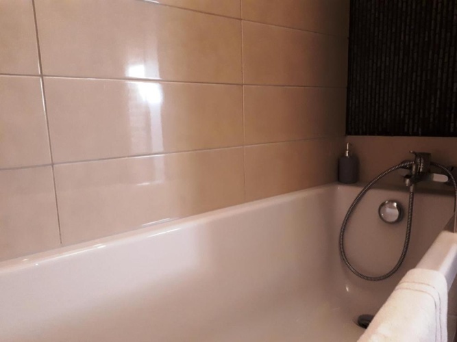1 Bedroom Suite