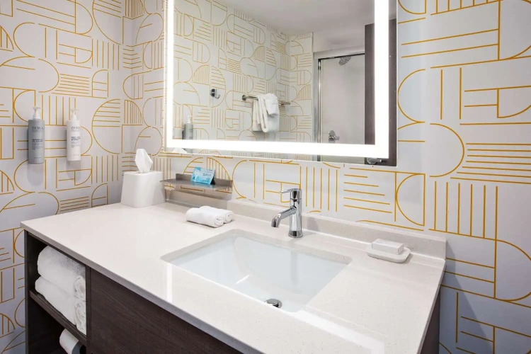 Double Suite