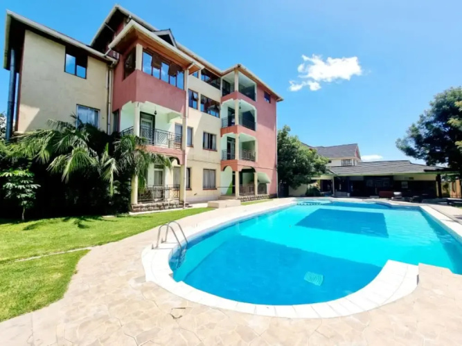Heritage Breeze Hotel