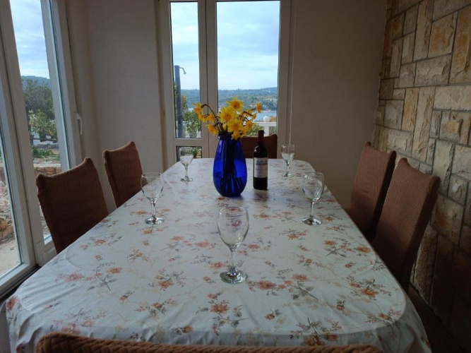 2 Bedrooms Apartment with sea view
