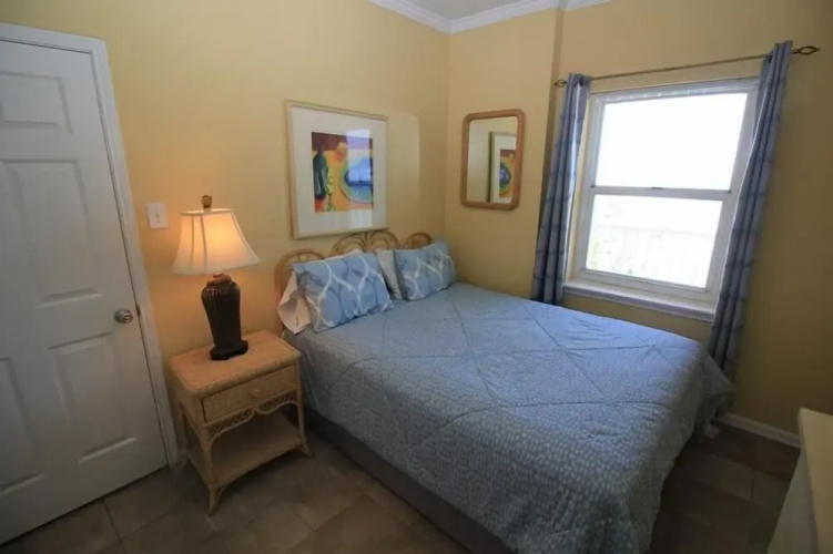 Tradewinds 1207 2 Bedroom Condo by RedAwning