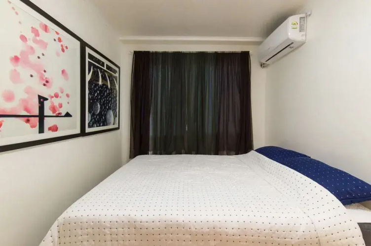121Bukchon (Japanese Host)