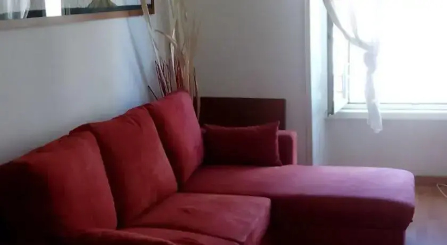 Romina House