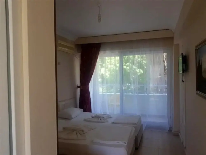 Selina Hotel