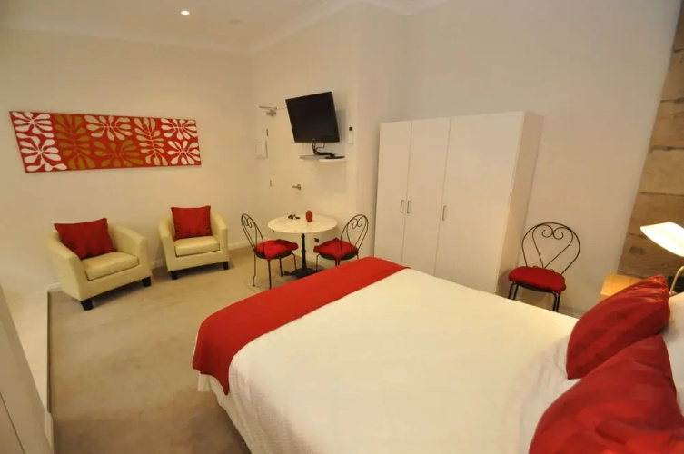 Pyrmont Modern Studios